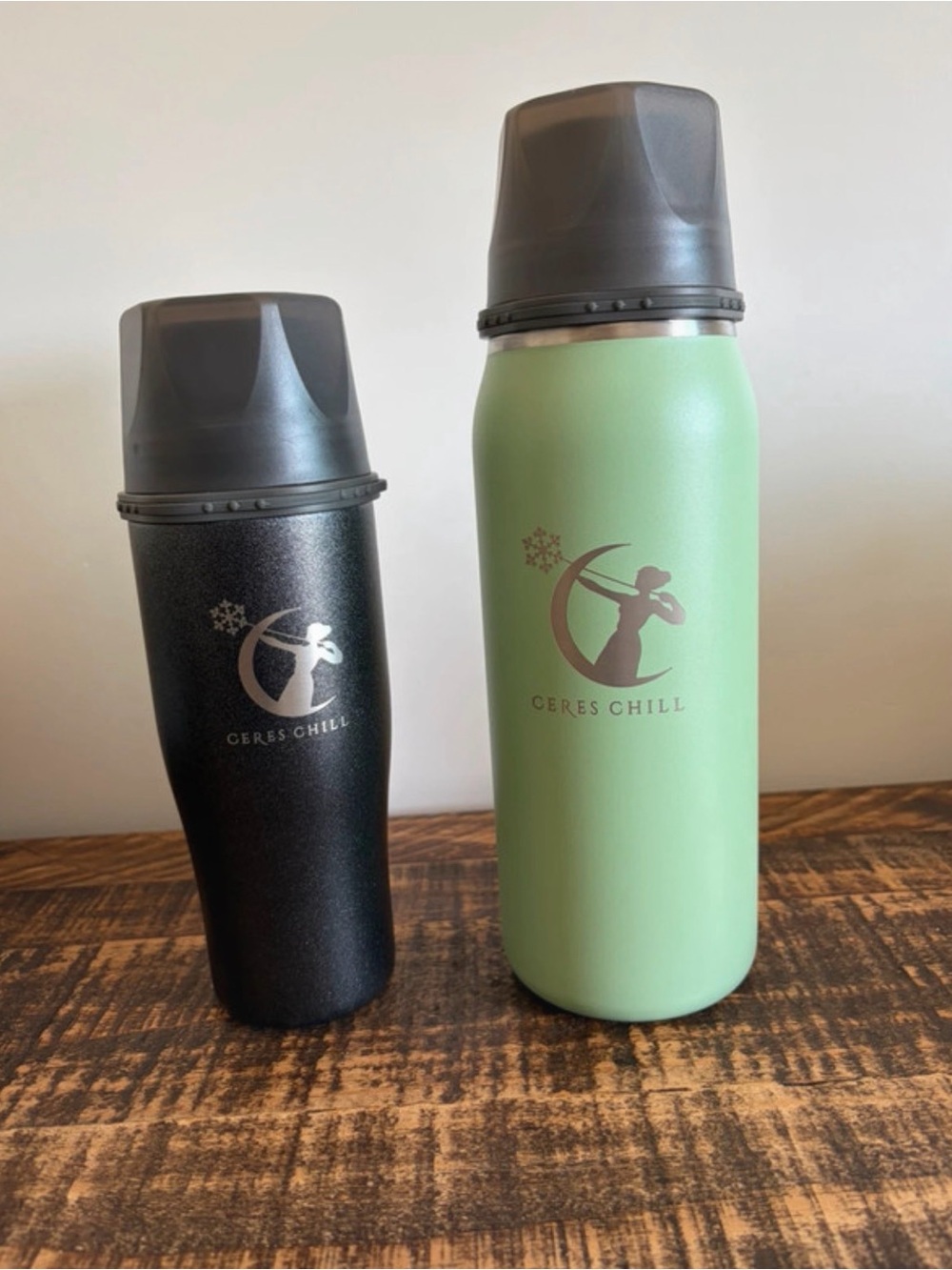 Ceres Chill Breastmilk Insulated Bottle - Mint and Black